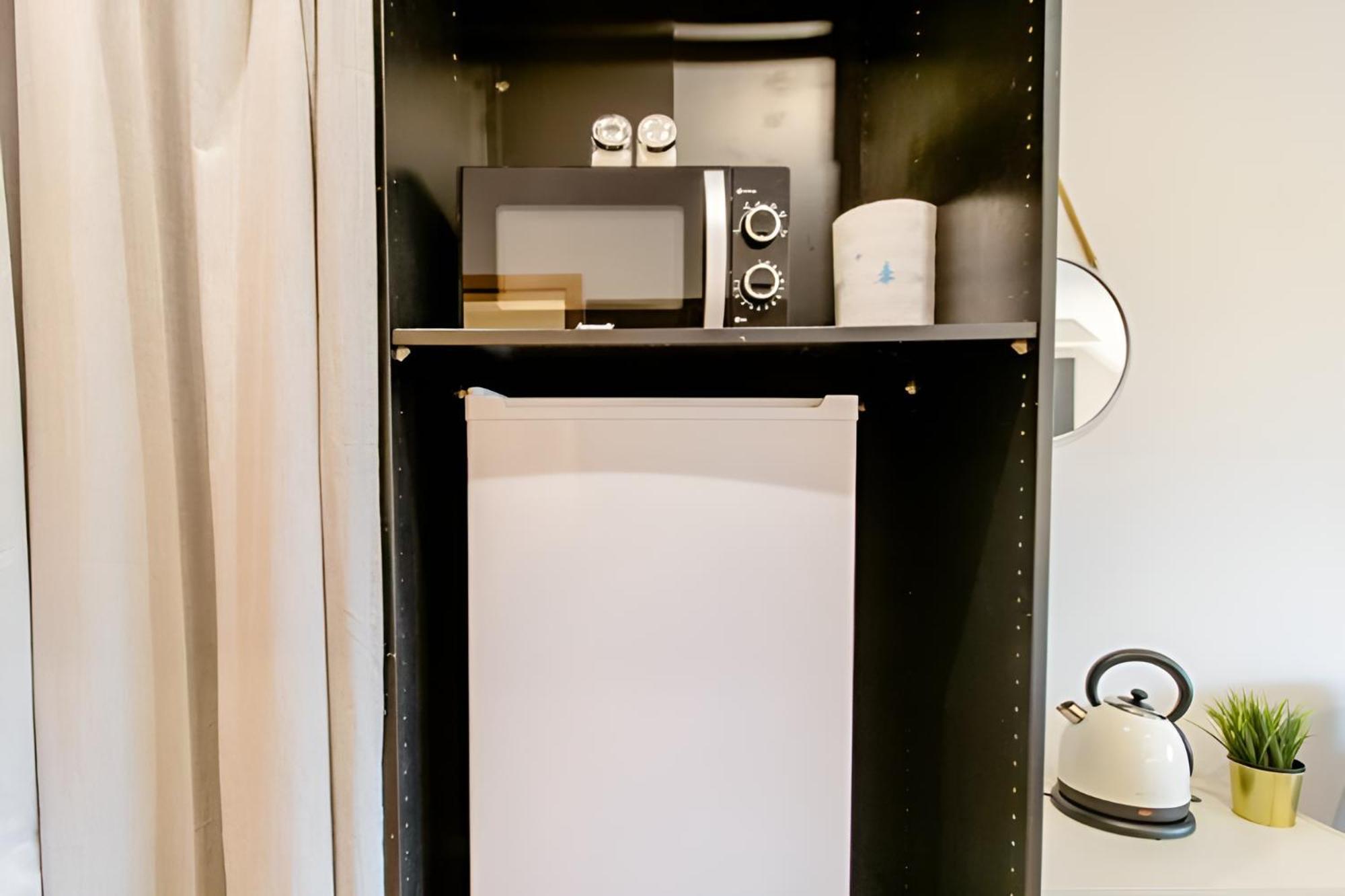 Komfortables Doppelzimmer In Kehl Goldscheuer - 1A Guesthouse Dış mekan fotoğraf